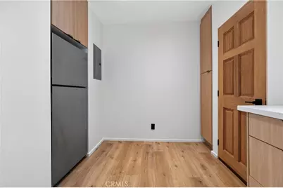 1713 W Alameda Avenue, Burbank, CA 91506 - Photo 24