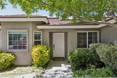43637 6th, Lancaster, CA 93535 - Photo 2
