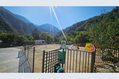2311 Stonyvale Road, Tujunga, CA 91042 - Photo 2