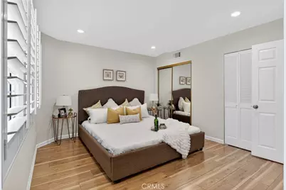 305 E Valencia #J, Burbank, CA 91502 - Photo 40