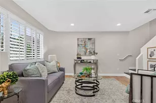 305 E Valencia, Burbank, CA 91502 - Photo 12