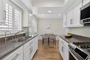 305 E Valencia, Burbank, CA 91502 - Photo 26