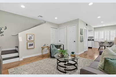 305 E Valencia #J, Burbank, CA 91502 - Photo 16