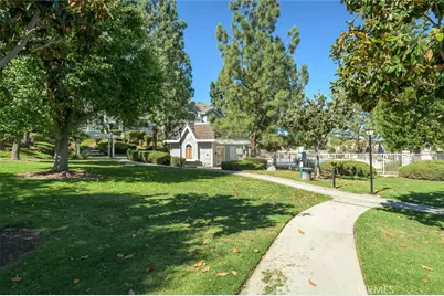 26794 Claudette #341, Canyon Country, CA 91351 - Photo 32