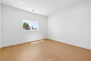 10024 Norwich Ave, Mission Hills (San Fernando), CA 91345 - Photo 32
