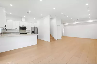 10024 Norwich Avenue, Mission Hills (San Fernando), CA 91345 - Photo 24
