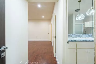 17522 Sherman Way #202, Van Nuys, CA 91406 - Photo 26