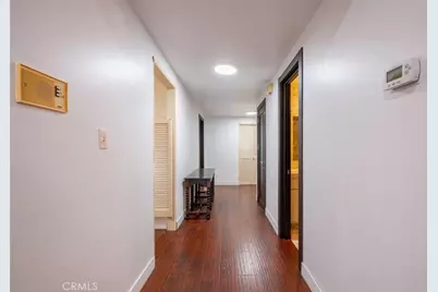 17522 Sherman Way #202, Van Nuys, CA 91406 - Photo 8