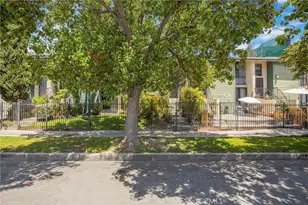 11107 Arminta St Unit 22, Los Angeles, CA 91352 - Photo 2
