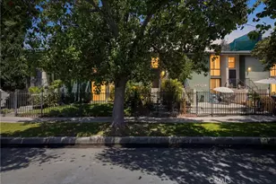 11107 Arminta St Unit 22, Los Angeles, CA 91352 - Photo 2