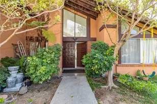 18810 Kirkcolm Ln, Porter Ranch, CA 91326 - Photo 12