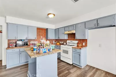 2077 Patterson Street, Riverside, CA 92507 - Photo 16