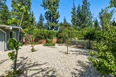 301 W Ashby Street, Azusa, CA 91702 - Photo 44