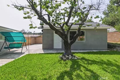 301 W Ashby Street, Azusa, CA 91702 - Photo 36