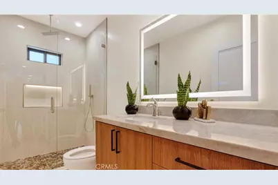 1436 N Frederic, Burbank, CA 91505 - Photo 40