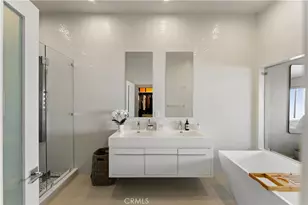 180 Aspen Oak Ln, Glendale, CA 91207 - Photo 26