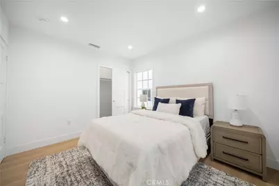 19918 Kittridge St, Winnetka, CA 91306 - Photo 18