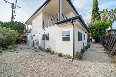 19918 Kittridge St, Winnetka, CA 91306 - Photo 42