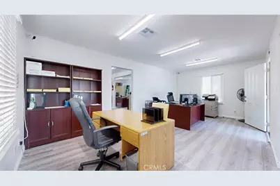 6851 Foothill, Tujunga, CA 91042 - Photo 16