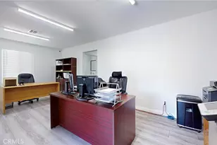 6851 Foothill, Tujunga, CA 91042 - Photo 12
