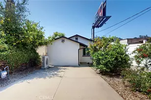 6851 Foothill, Tujunga, CA 91042 - Photo 28