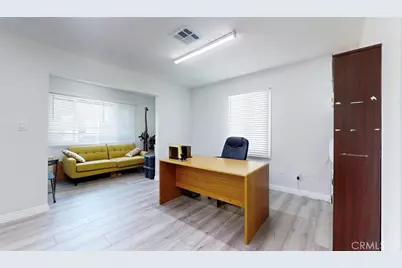 6851 Foothill, Tujunga, CA 91042 - Photo 18