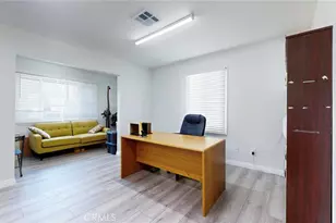 6851 Foothill, Tujunga, CA 91042 - Photo 16