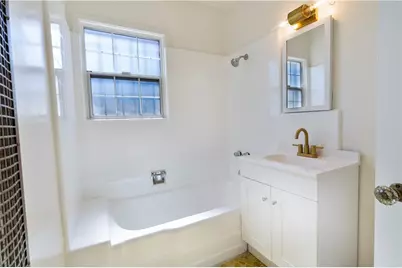 1701 N Naomi, Burbank, CA 91505 - Photo 20
