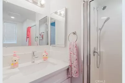 10128 Hillhaven Avenue #101, Tujunga, CA 91042 - Photo 16