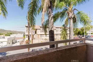 10128 Hillhaven Ave, Tujunga, CA 91042 - Photo 22