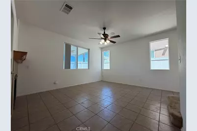 29511 Dana Court, Canyon Country, CA 91387 - Photo 2