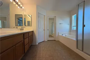 29511 Dana Ct, Canyon Country, CA 91387 - Photo 24