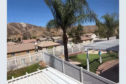 29511 Dana Court, Canyon Country, CA 91387 - Photo 20
