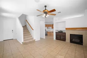 29511 Dana Ct, Canyon Country, CA 91387 - Photo 6