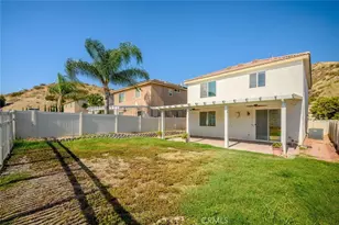 29511 Dana Ct, Canyon Country, CA 91387 - Photo 36