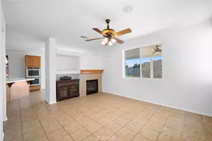 29511 Dana Ct, Canyon Country, CA 91387 - Photo 4