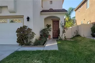 29511 Dana Ct, Canyon Country, CA 91387 - Photo 12