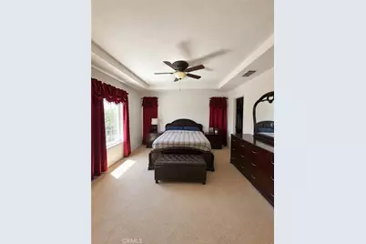 29511 Dana Court, Canyon Country, CA 91387 - Photo 8