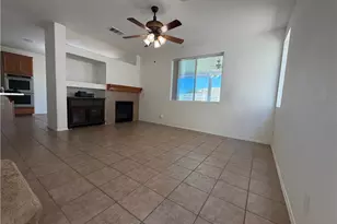 29511 Dana Ct, Canyon Country, CA 91387 - Photo 4