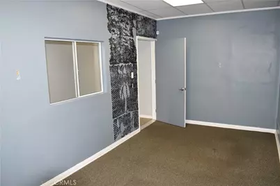 3210 Honolulu Avenue, Glendale, CA 91214 - Photo 4