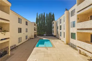 125 N Allen Ave, Pasadena, CA 91106 - Photo 4