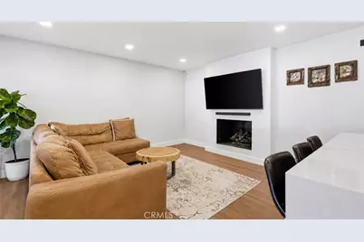 11637 Prager, Lake View Terrace, CA 91342 - Photo 2
