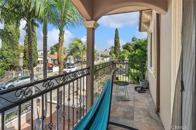 10856 Kalmia Street, Los Angeles, CA 90059 - Photo 2