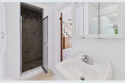 1633 Loma Crest Street, Glendale, CA 91205 - Photo 32