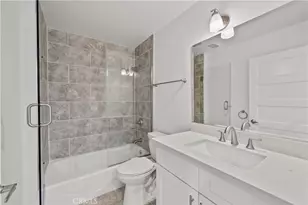 9104 Burnet, North Hills, CA 91343 - Photo 20