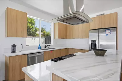 18853 Saticoy, Reseda, CA 91335 - Photo 72