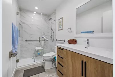 18853 Saticoy, Reseda, CA 91335 - Photo 32