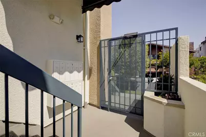 346 W Wilson #7, Glendale, CA 91203 - Photo 4
