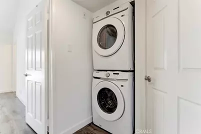 346 W Wilson #7, Glendale, CA 91203 - Photo 18