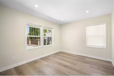 8435 Rincon Avenue, Los Angeles, CA 91352 - Photo 10